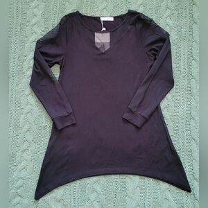 Elegant Black Women's Tunic by Milan Kiss